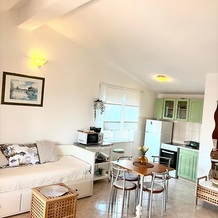 Apartman Ino Pakoštane