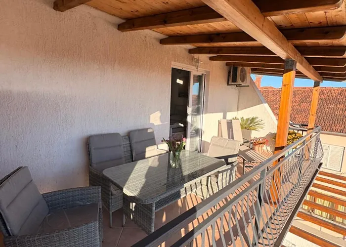 Ino Апартаменты