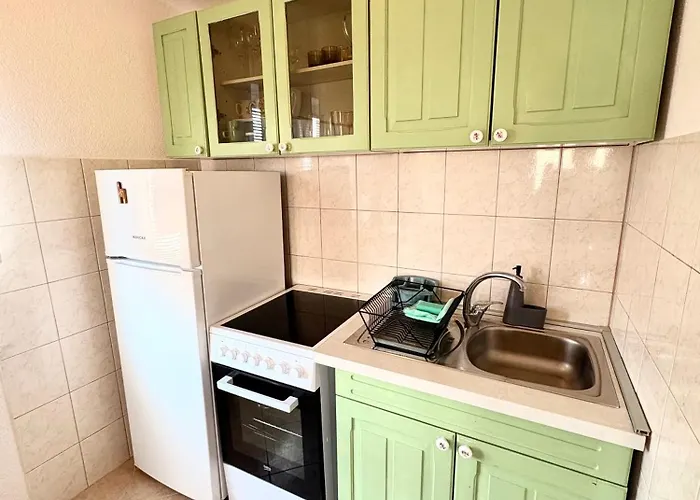 Ino * Пакоштане