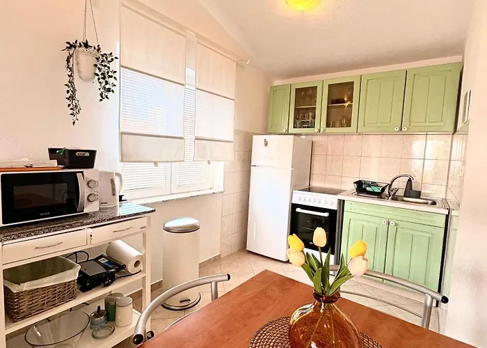 Ino Апартаменты