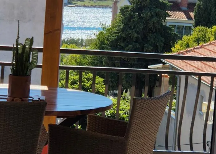 Ino Апартаменты