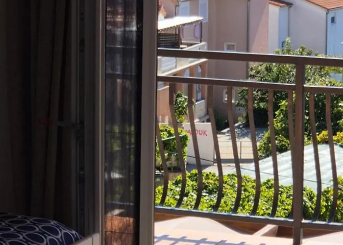 Ino Апартаменты