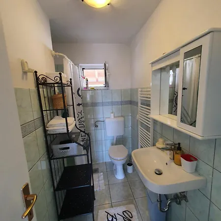 Ino Apartment Pakostane